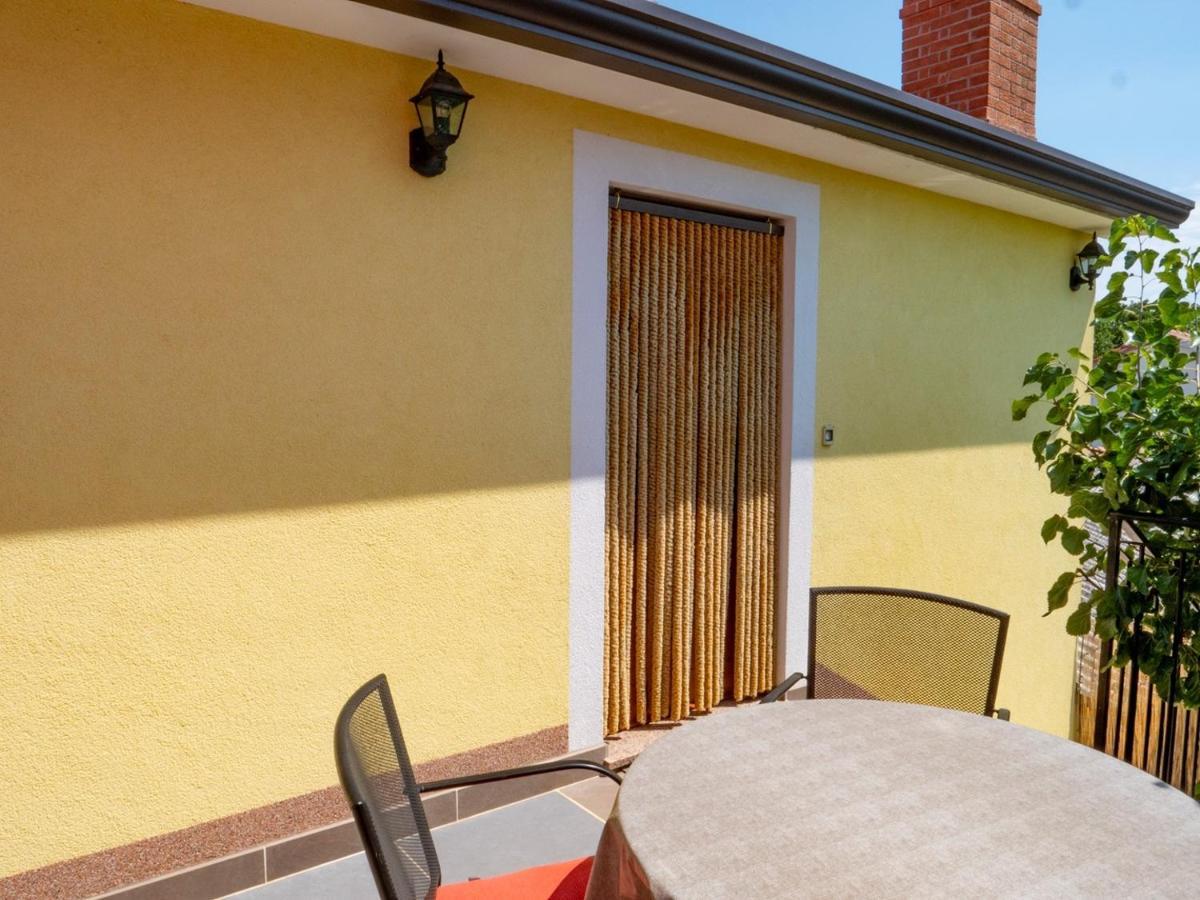 Studio Apartment Gianni Vižinada Dış mekan fotoğraf